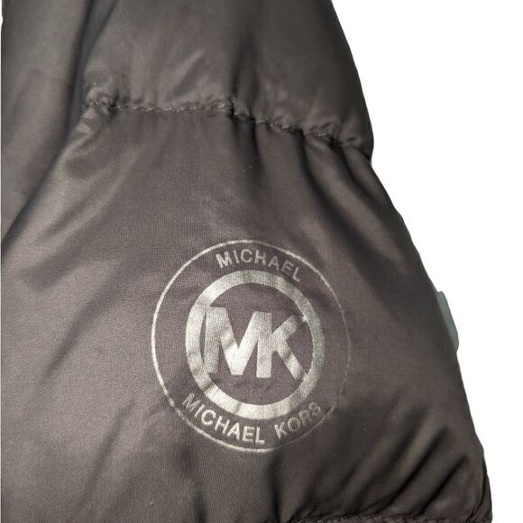 MICHAEL KORS PACKABLE DOWN. LONG GRAY SUPER LIGHT WEIGHT COAT SZ SMALL - Picture 7 of 14